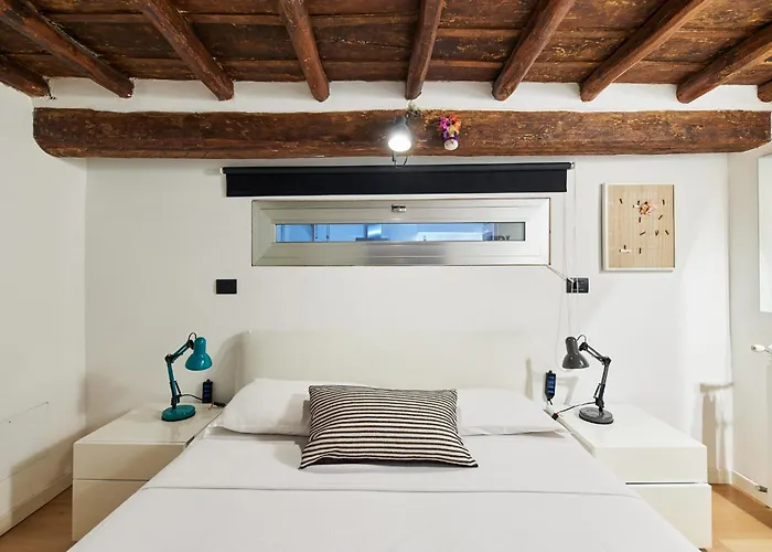 Appartement Iflat Marvellous Near Via Del Corso Rome